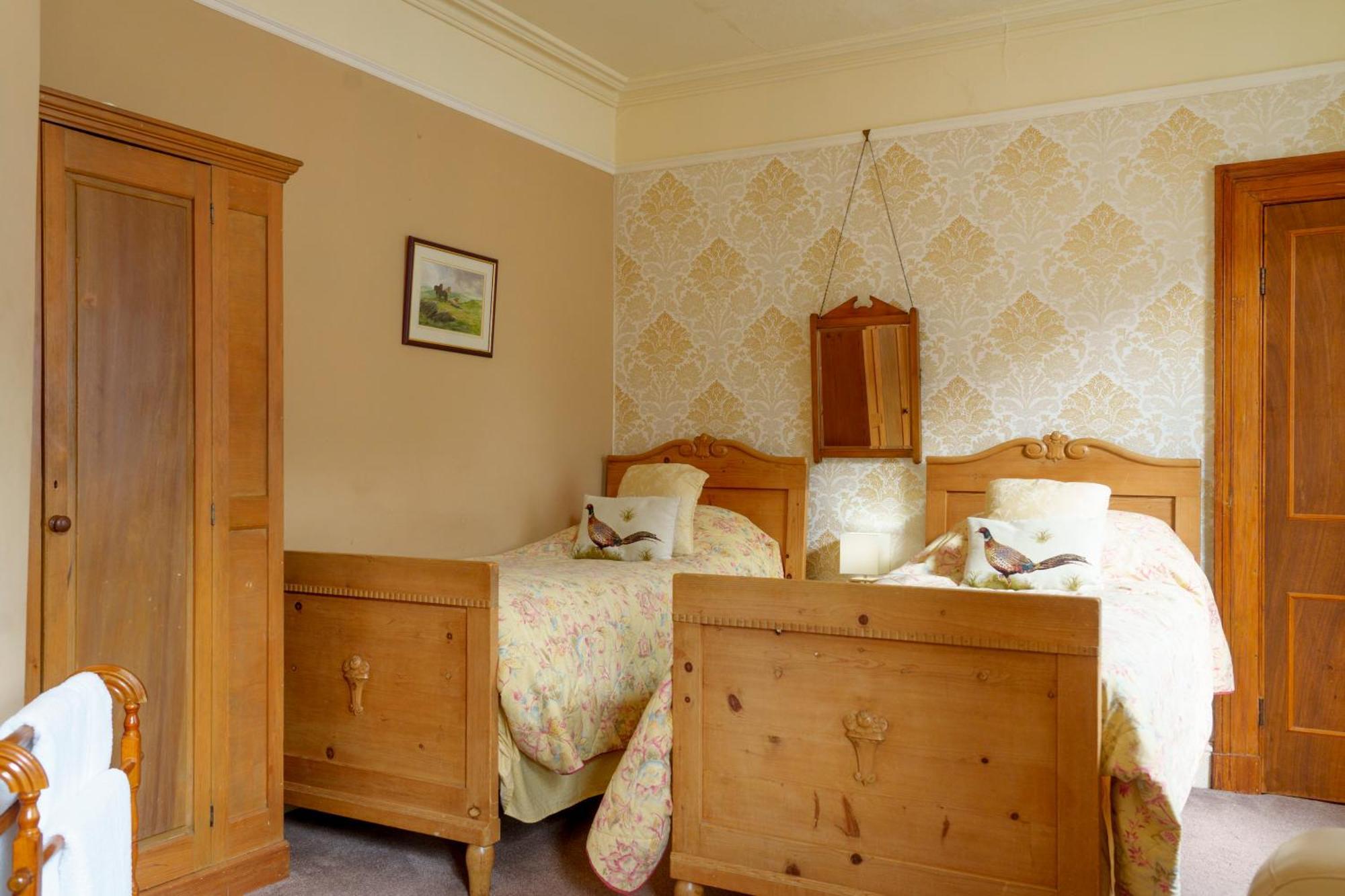 Harrisons Hall Bed & Breakfast Hotel Mold Eksteriør billede